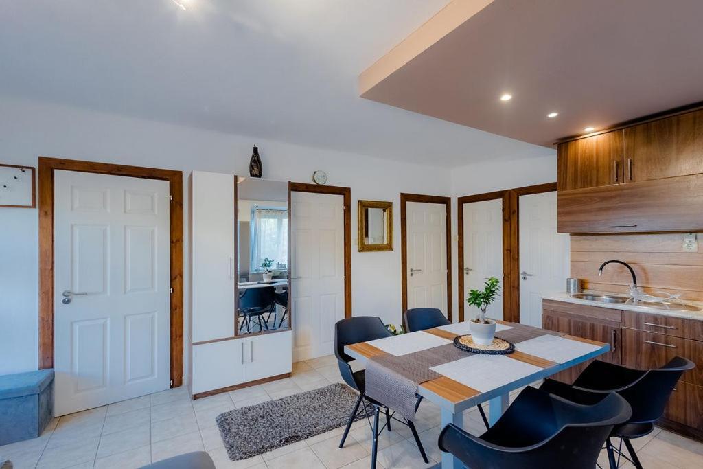 Fatima Apartman Siófok Exteriér fotografie